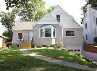 4322 Allison Ave, Des Moines, IA 50310