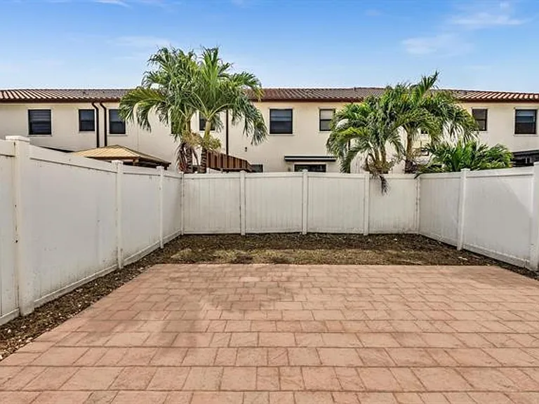 3320 W 90th St #Townhouse 3320 — Photo 21
