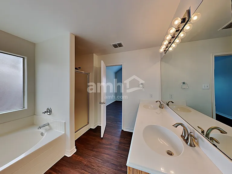 12301 Arbor Lake Rd — Photo 14