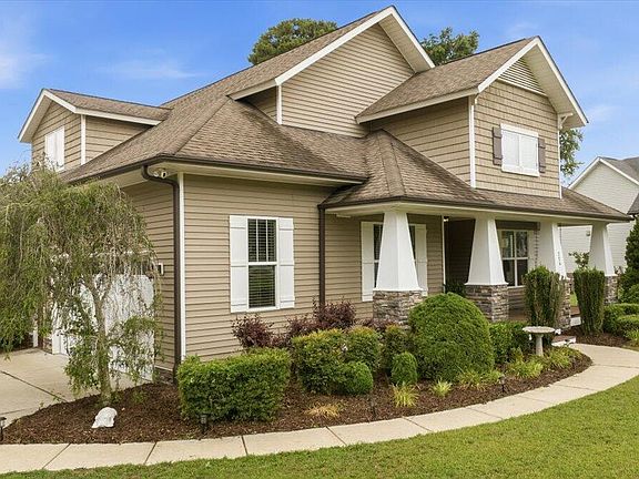 2nd image of 226 Braddock Dr