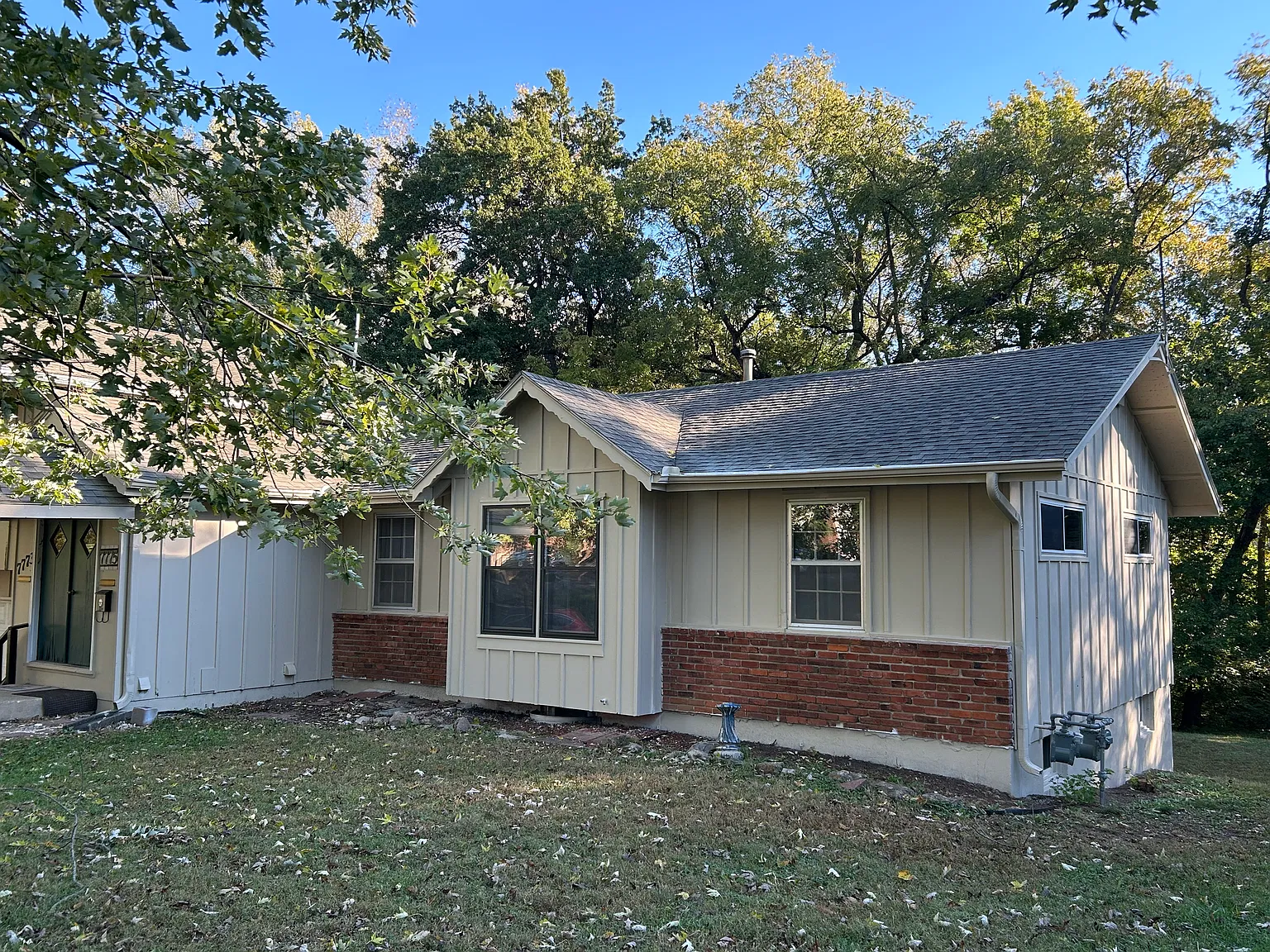7775 England St — Photo 1