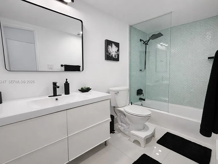 19380 Collins Ave #307 — Photo 6