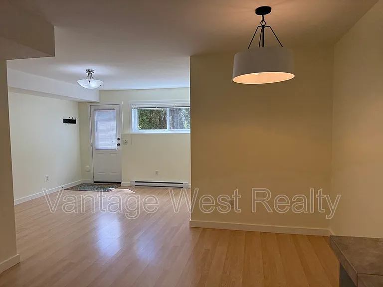 3065B Lakeview Cove Rd — Photo 8