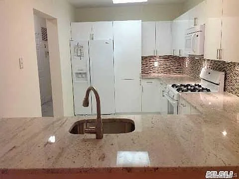 1 Portico Ct #107 — Photo 10