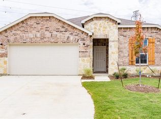 2209 Bernese Ln, Fort Worth, TX 76131