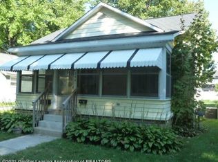 235 S Clinton St, Charlotte, MI 48813