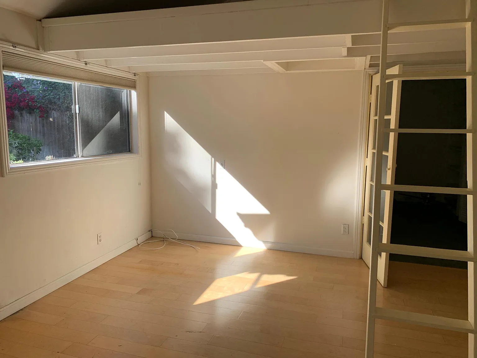 4102 Harter Ave — Photo 4