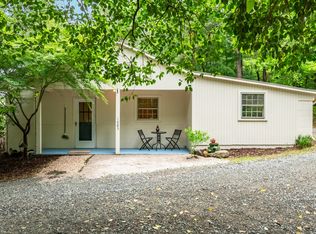 1085 Bynum Rd, Pittsboro, NC 27312