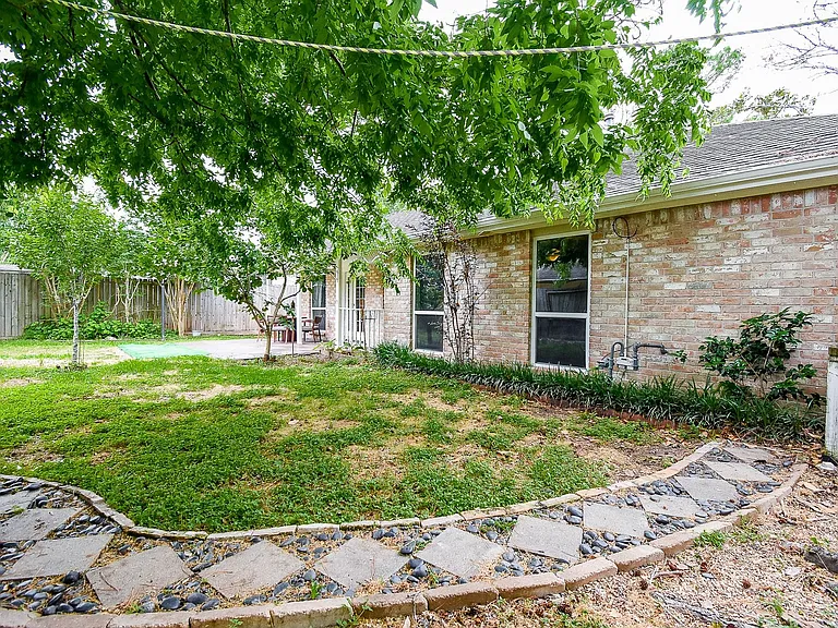 14206 Ella Lee Ln — Photo 32