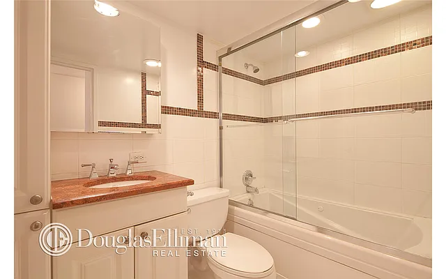 Sold by Douglas Elliman | media 21