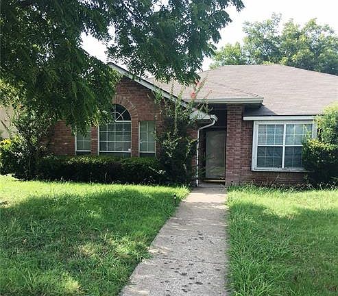 2nd image of 1233 Harvest Hill Ln