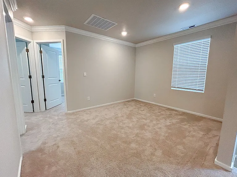 497 Himalaya St NE — Photo 13