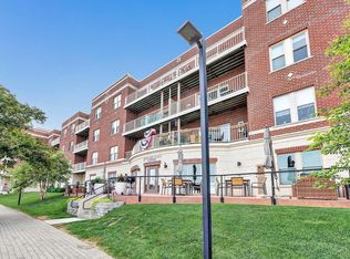 118 S Washington St #307B, Green Bay, WI 54301