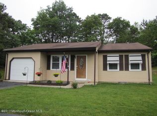 13 Caribou Dr #70, Whiting, NJ 08759