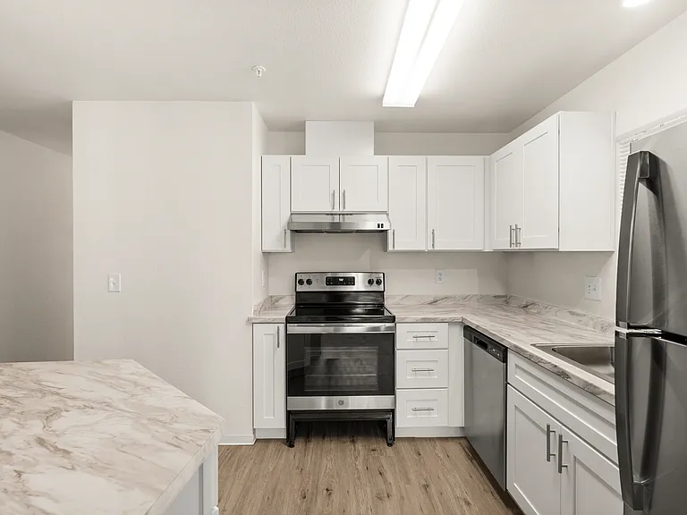 1 Bed 1 Bath with Den Deluxe - 840 Sq Ft 1 Bed 1 Bath with Den Deluxe - 840 Sq Ft