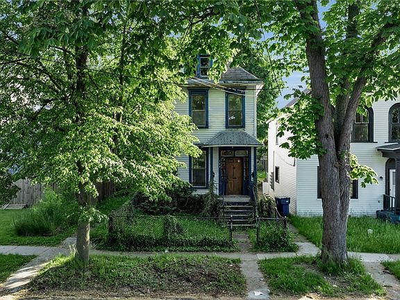 4th image of 162 Normal Ave