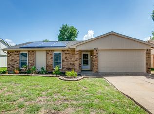 5664 Phelps St, The Colony, TX 75056