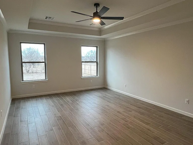 720 N Country Club Dr — Photo 14