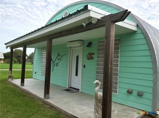 106 W Washington Ave, Seadrift, TX 77983