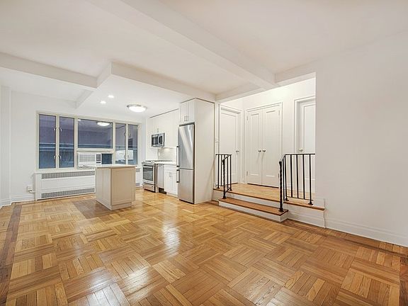2nd image of 20 E 35th St APT 2H