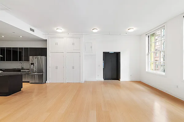 Rented by Compass | media 13