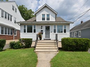 12-17 12th St FLOOR 2, Fair Lawn, NJ 07410
