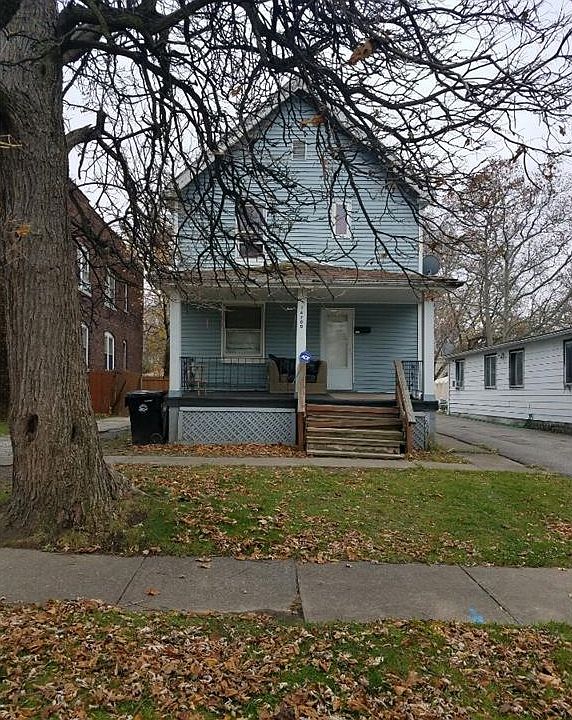 1st image of 14700 Alder Ave