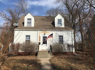 3229 West St, Ames, IA 50014