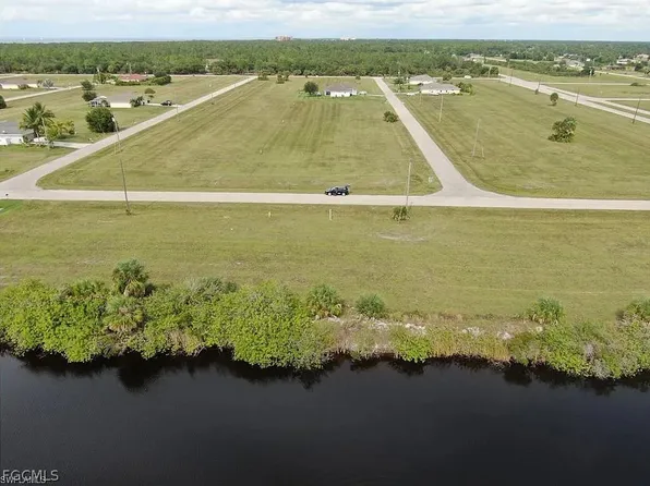 4102 NW 39th Ln, Cape Coral, FL 33993