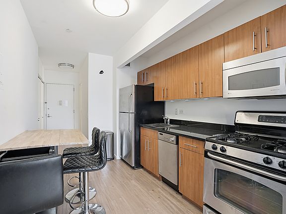 2nd image of 20 West St APT 38F