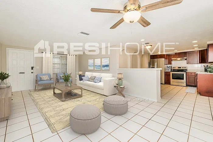 3446 Cincinnati Dr — Photo 4