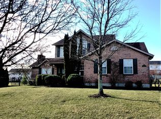 3275 Tuscarora Ct, Hamilton, OH 45011