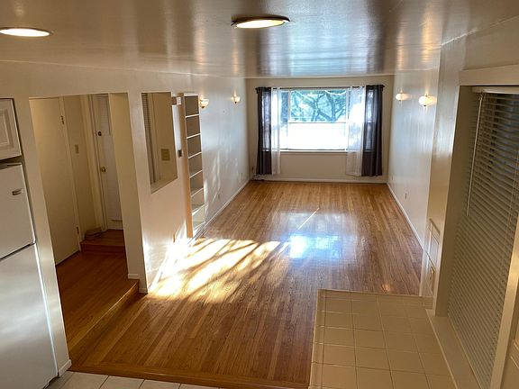 2nd image of 1081 Kansas St #1