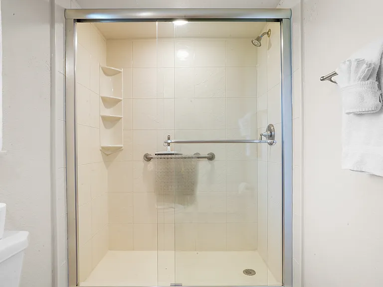 464 N Paula Dr #316 — Photo 24