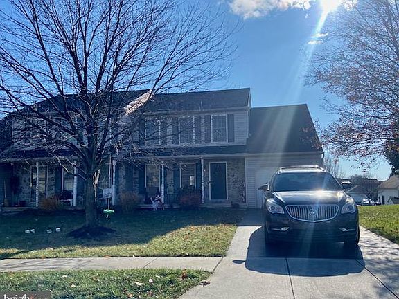 3rd image of 4154 Green Park Dr