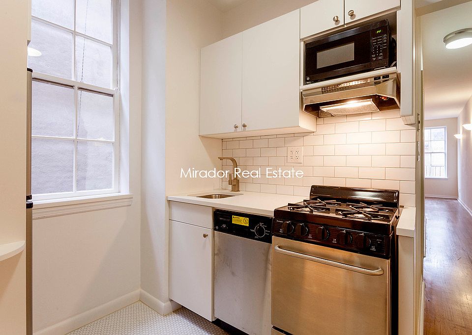 2nd image of 114 E 11th St APT 4W