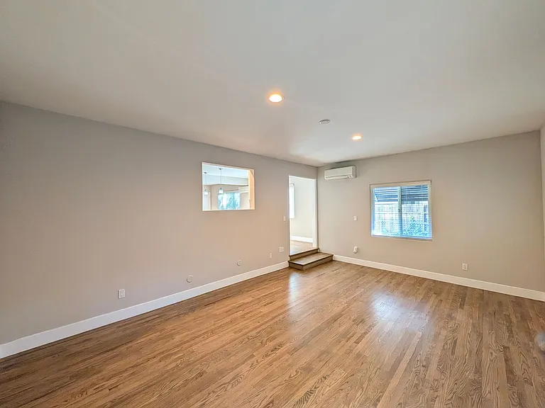 Magnolia Manor — Photo 42