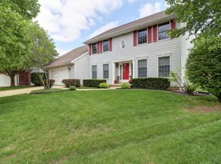 2402 Autumn Oak Ct, Champaign, IL