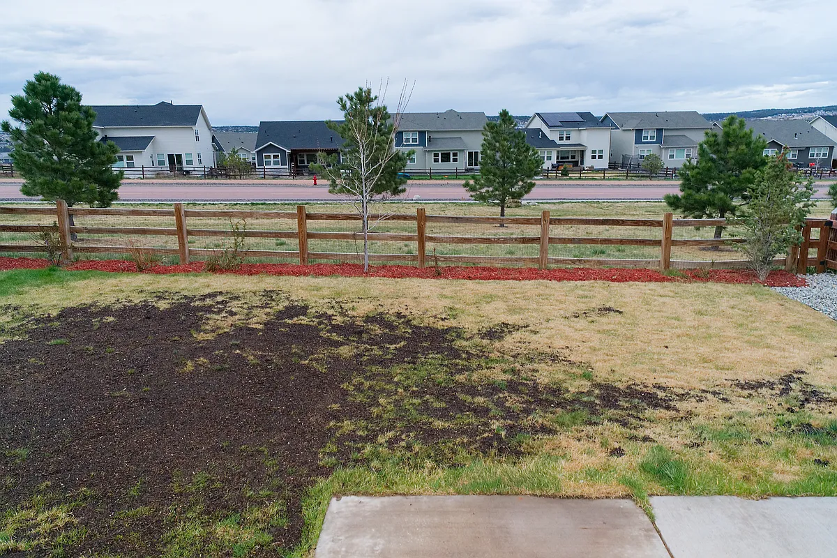 Building Photo - 15651 Lake Mist Dr