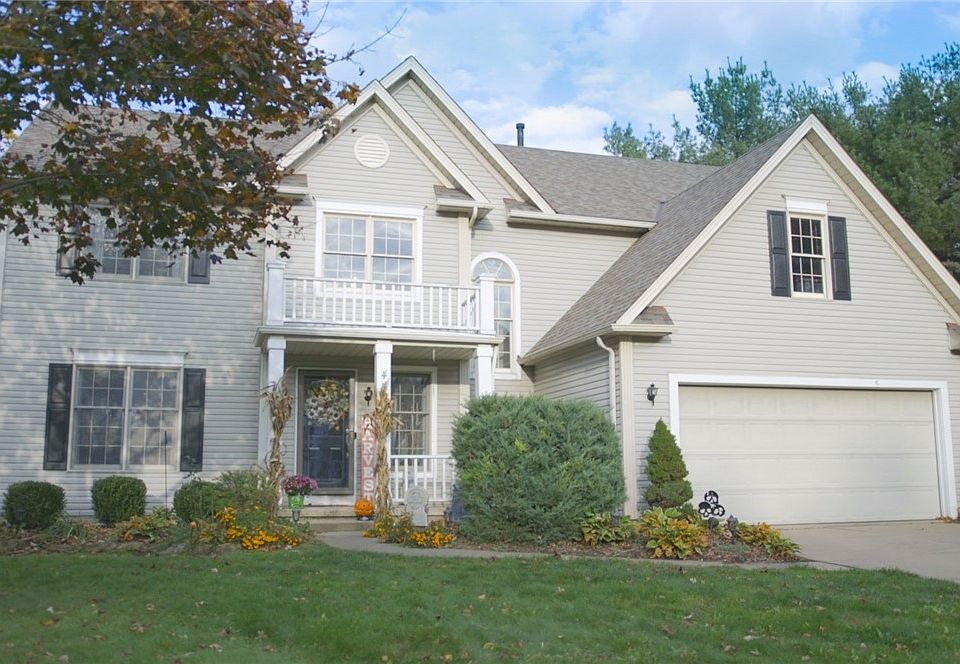 1st image of 440 Fairfield Pl