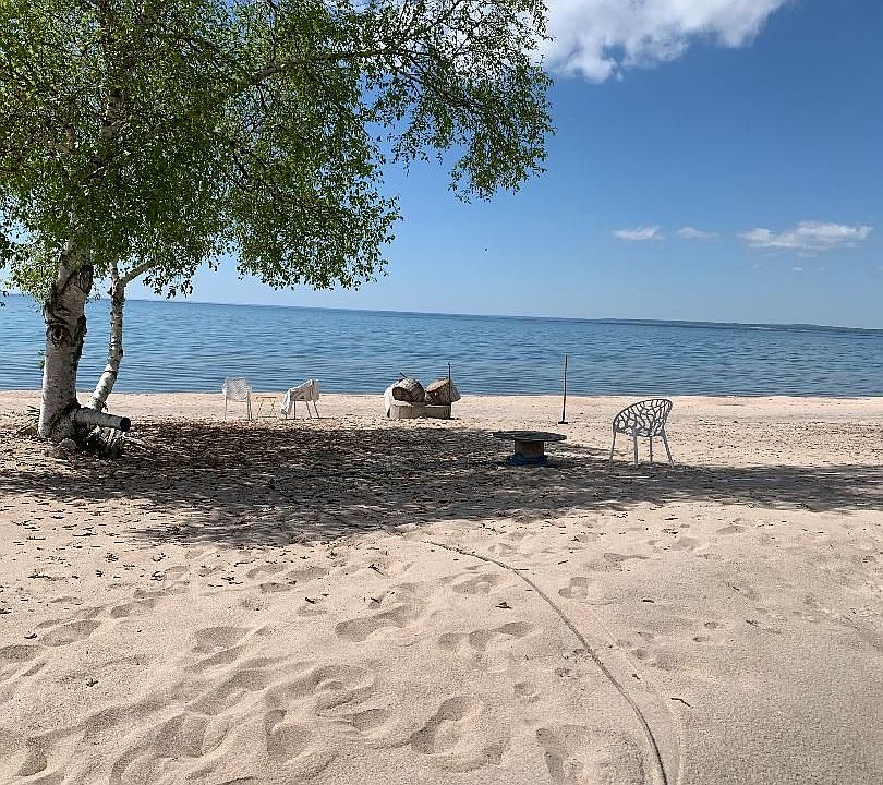 2nd image of 1107 Tiny Beaches Rd S