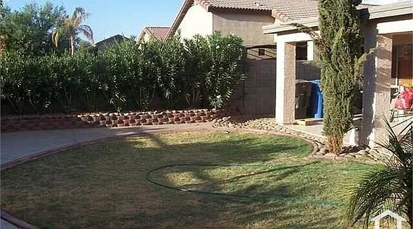 3 bed, 1500 sqft, $2,904 — Photo 4