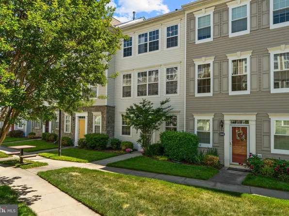 21843 Kelsey Sq, Ashburn, VA 20147