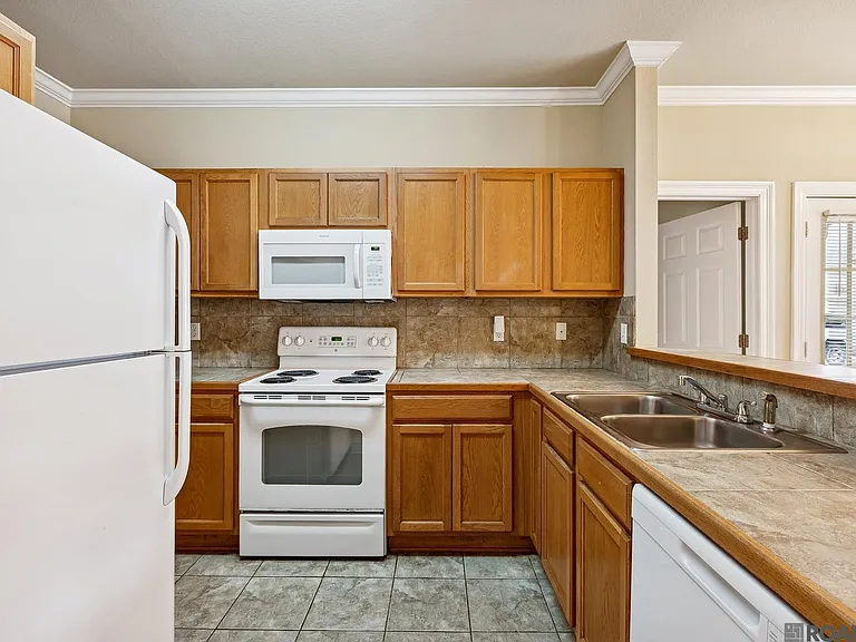 1741 Brightside Dr #H3 — Photo 5
