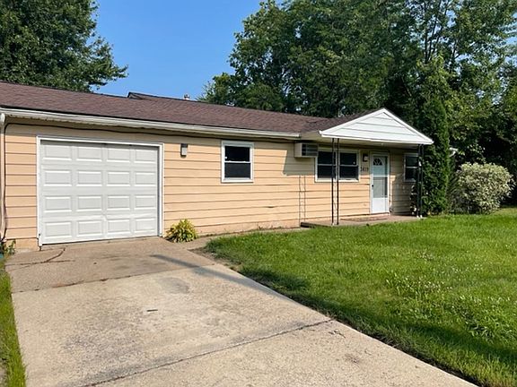 5th image of 3819 Clifton Ave