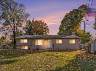 11360 Deno Dr, Sterling Heights, MI