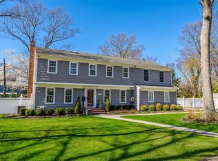 31 Meroke Trail, Port Jefferson, NY