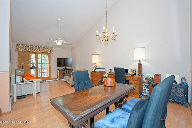 5th image of 82 Killarney Drive