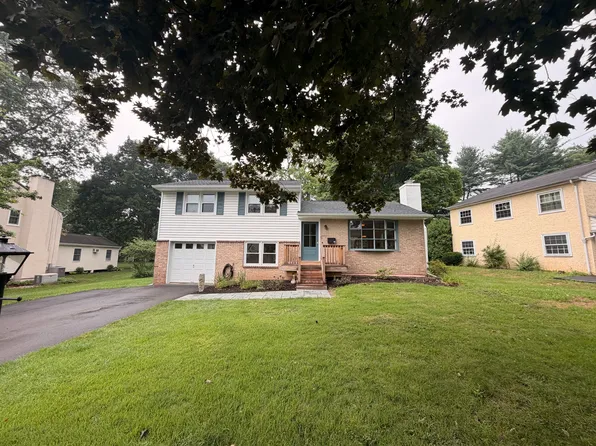 59 Meadow Ln, Doylestown, PA 18901