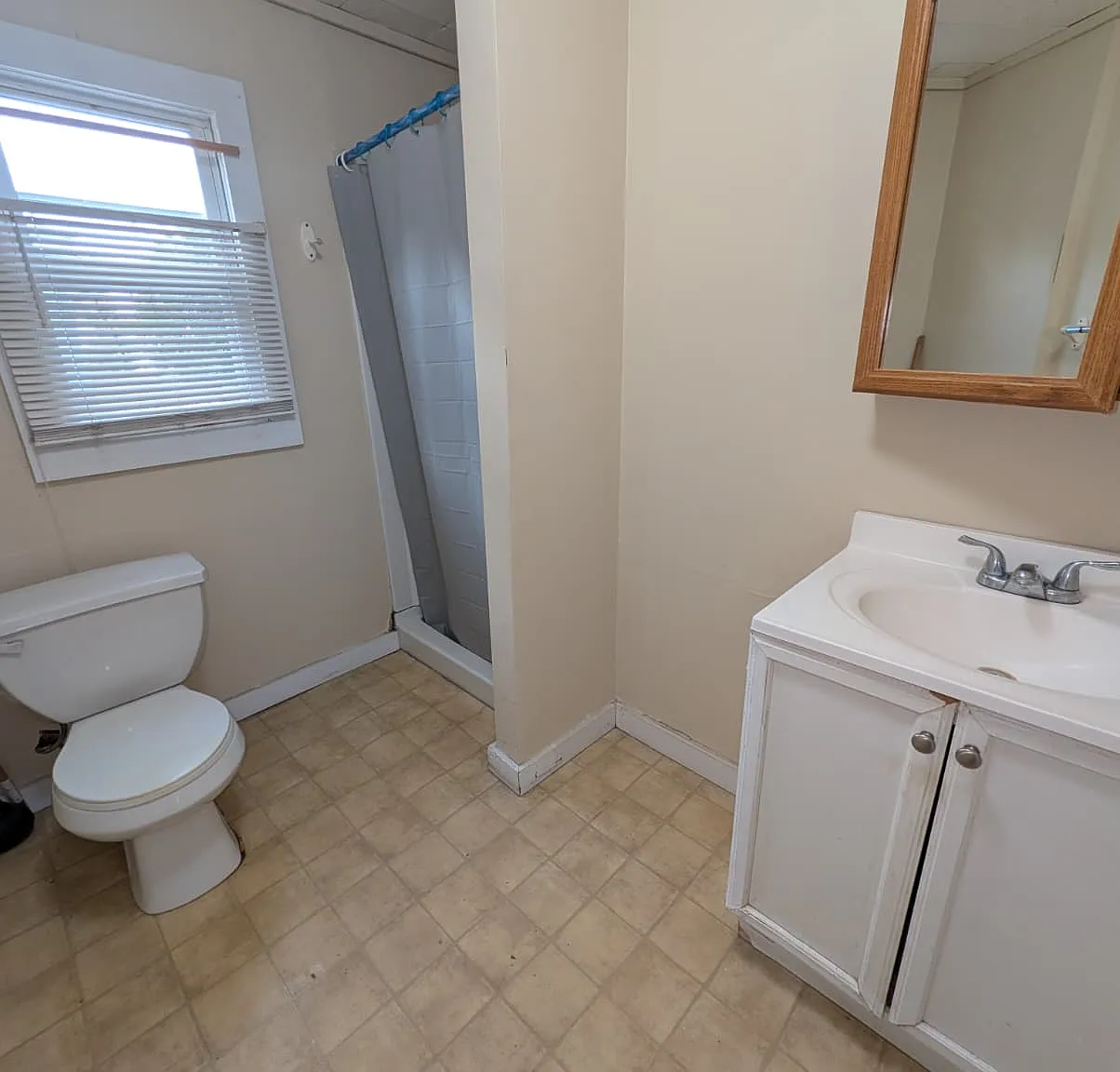 1 bed, $1,325 — Photo 4